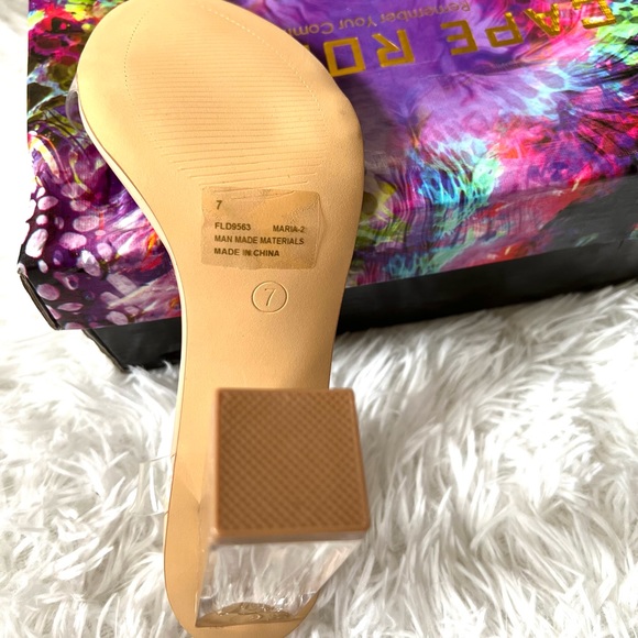 🌸Carpe Robbin Women’s Sandal - Picture 6 of 6